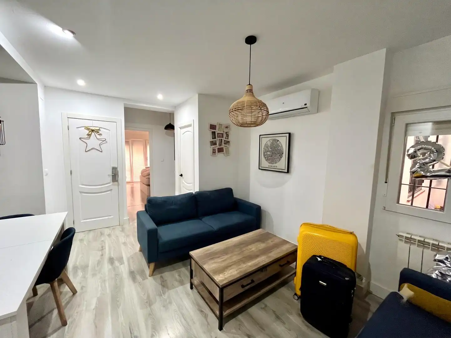 Room in Calle Calle Buenos Aires, Camino de Ronda