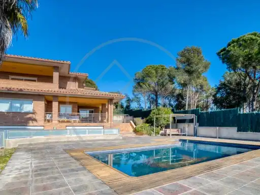 Villa mit Pool zum Verkauf in Carrer del Sureny, imagen 3