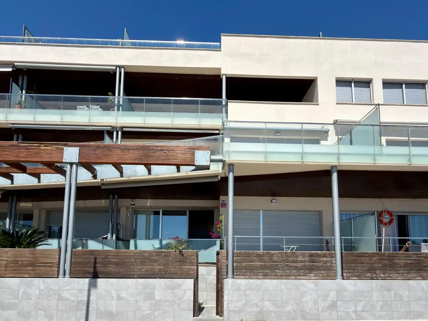 Vista exterior de Apartamento en venta en Cubelles con Aire acondicionado, Calefacción y Parquet