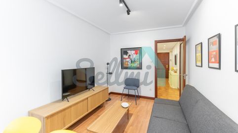 Foto 4 de Piso de alquiler en Premio Real, La Arena, Gijón