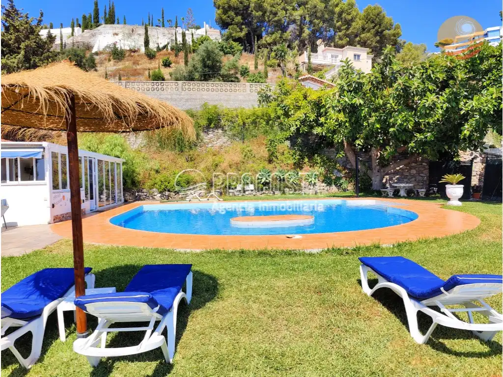 Swimming pool of Houses for sale in Almuñécar  with Private garden, Terrace and Swimming Pool