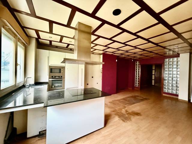 Piso en Venta en Tutulu Kalea, 14 en Barrio de Uribarri