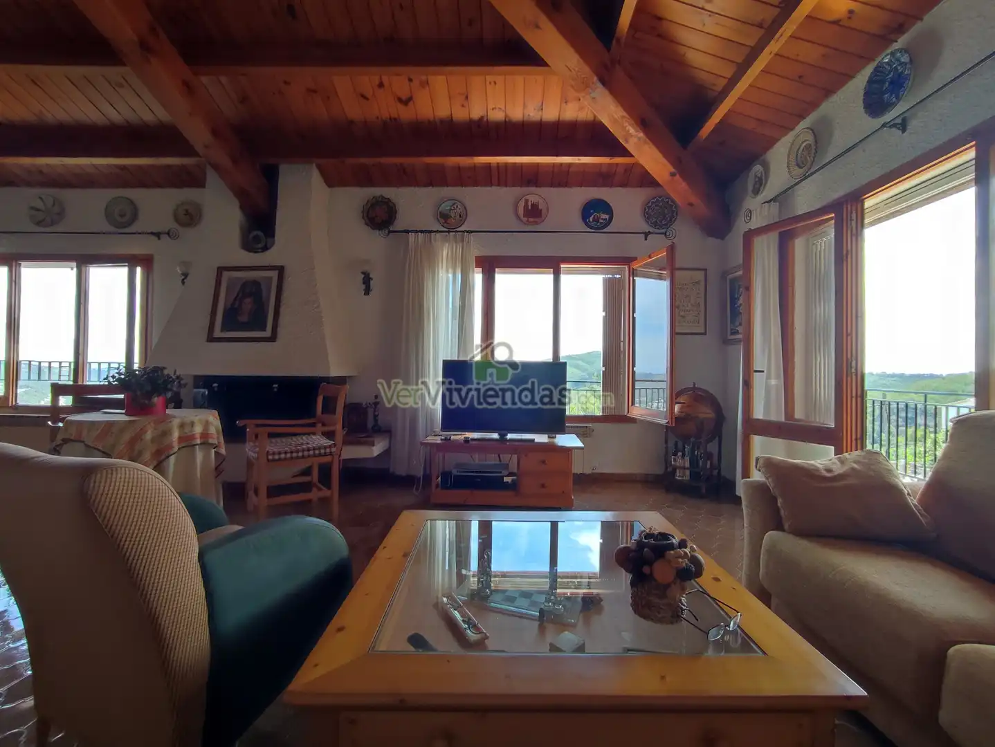 Sala de estar de Casa o chalet en venta en Vallirana con Calefacción, Jardín privado y Terraza