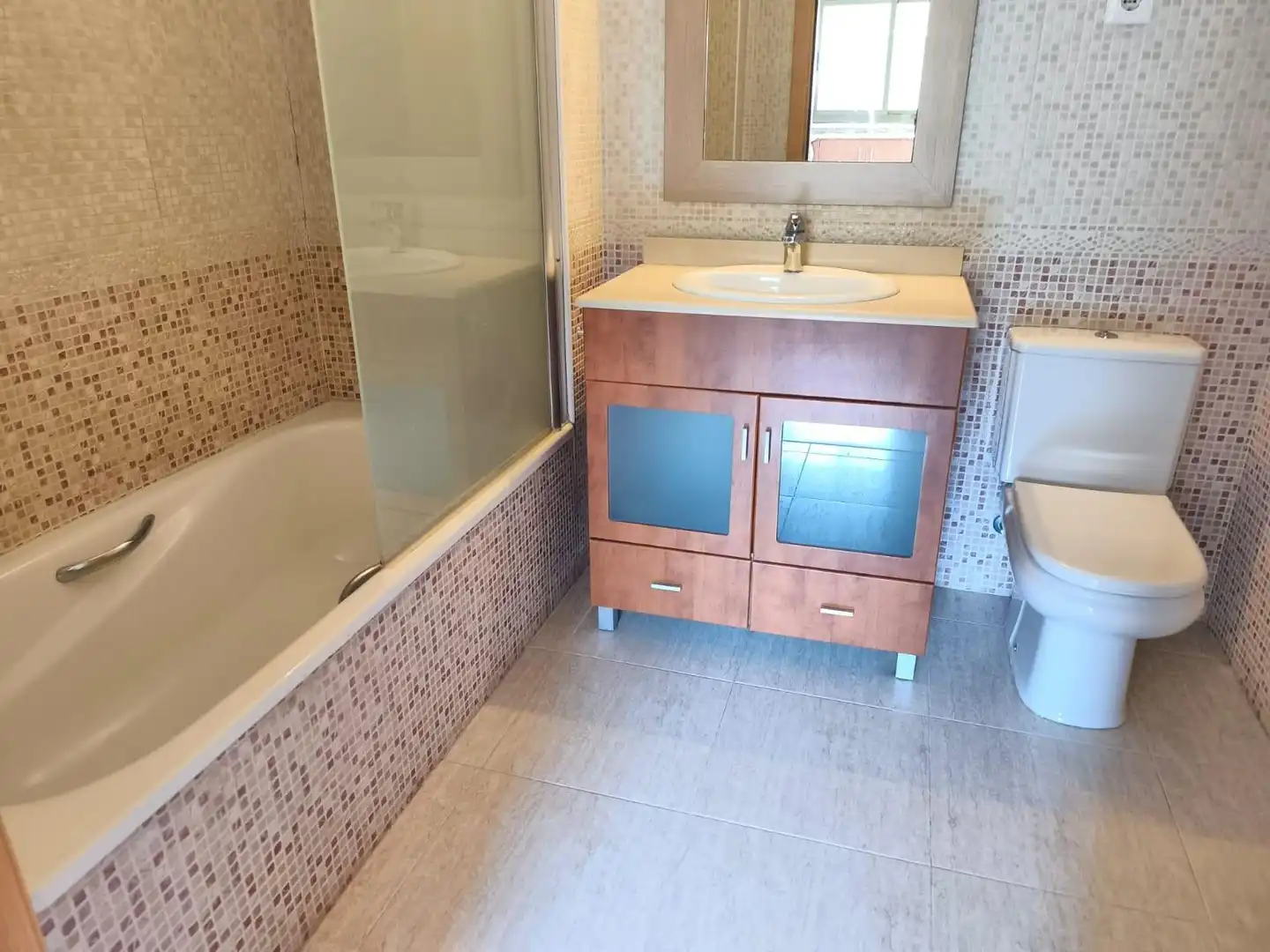 Baño de Piso en venta en Monistrol de Montserrat con Aire acondicionado, Parquet y Terraza