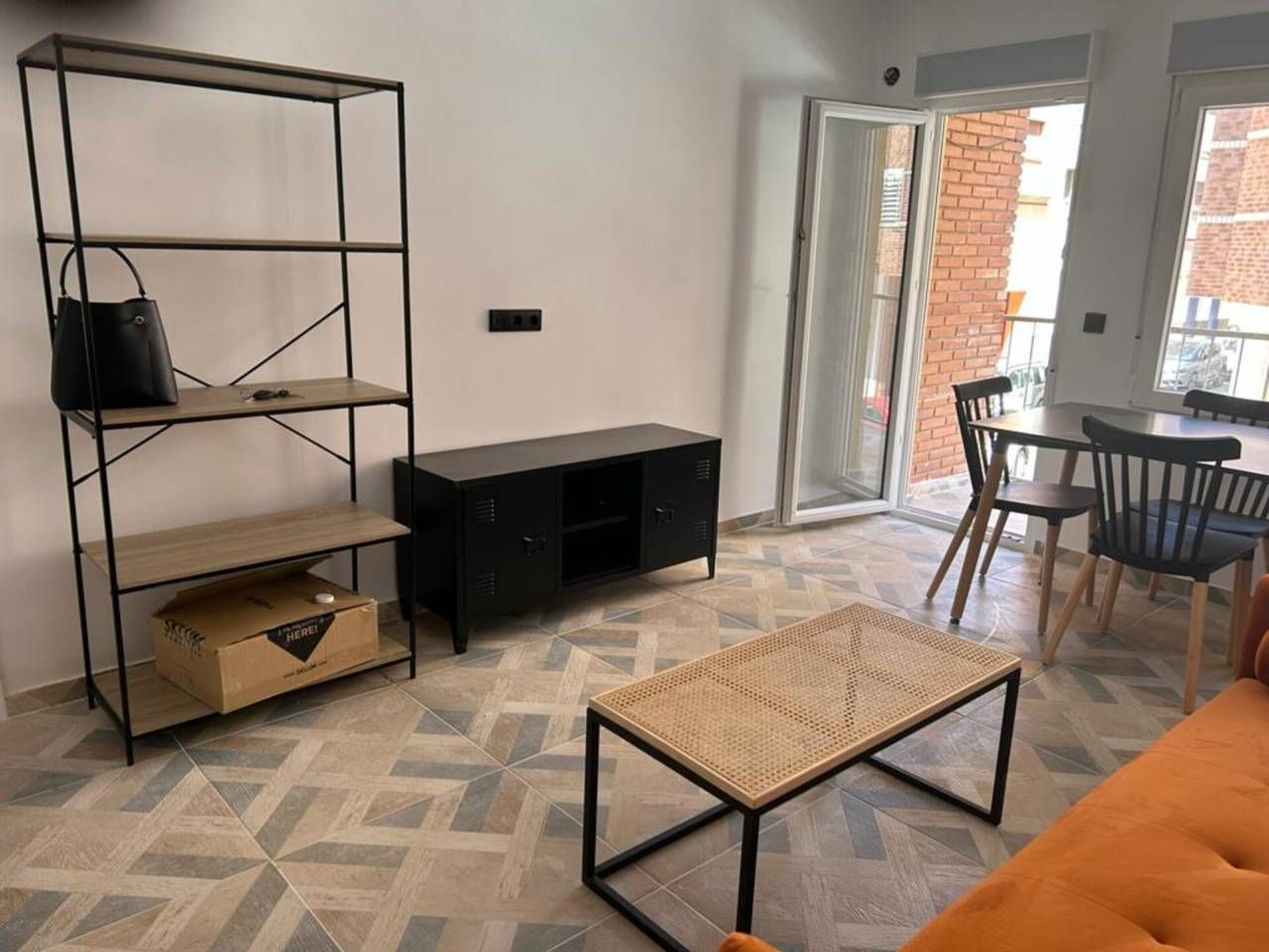 Flat to rent in Ensanche - Parque del Oeste