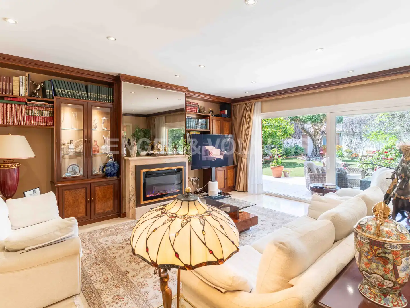 Wohnzimmer von Haus oder Chalet zum Verkauf in Pineda de Mar mit Klimaanlage, Heizung und Privatgarten