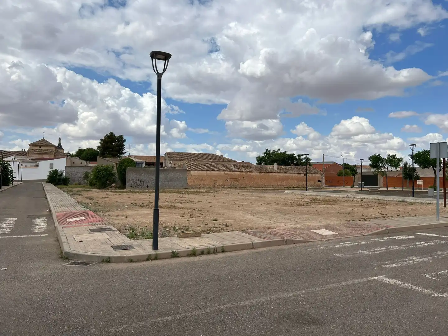 Terreny residencial en venda a Calle Carrión 8