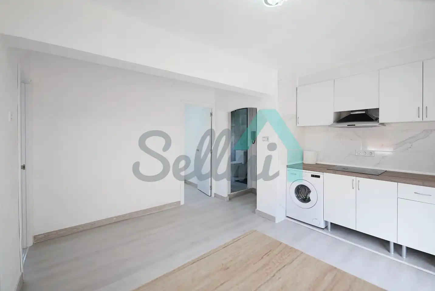 Küche von Wohnung zum Verkauf in Aller mit Terrasse