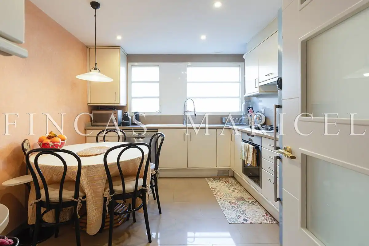 Kitchen of Flat for sale in Sitges  with Heating, Terrace and Storage room