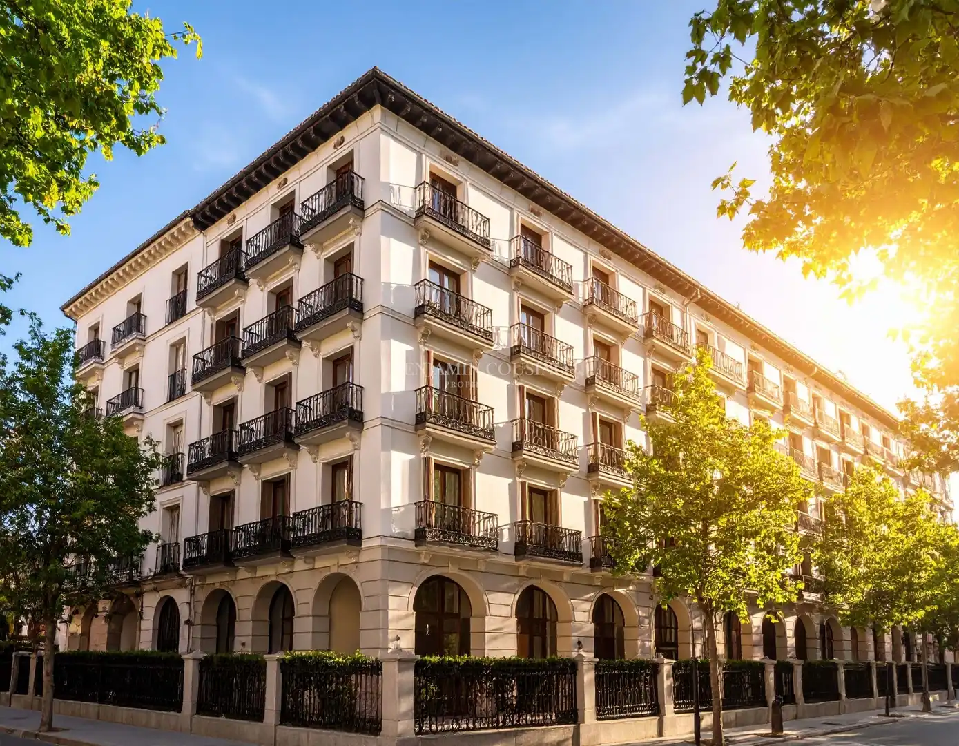 Vista exterior de Piso en venta en Madrid con Balcón