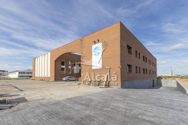 Nave industrial en Venta en Estación - Parque O'Donnell