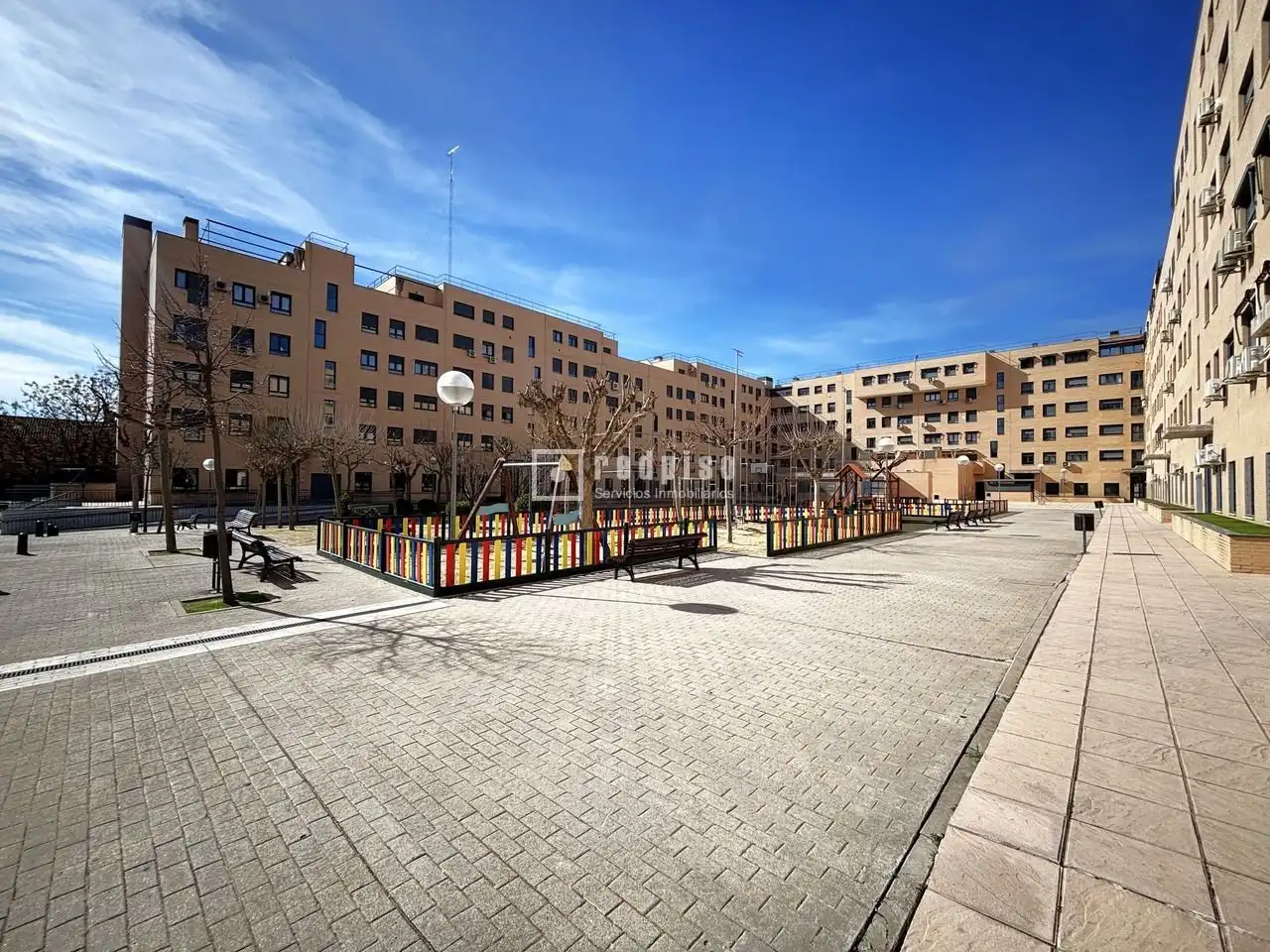 Exterior view of Garage for sale in Parla