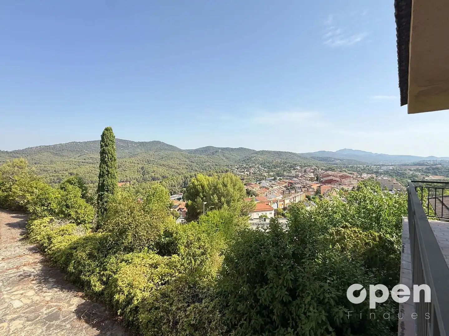 Casa adosada en venda en Viladecavalls amb Calefacció, Terrassa i Traster