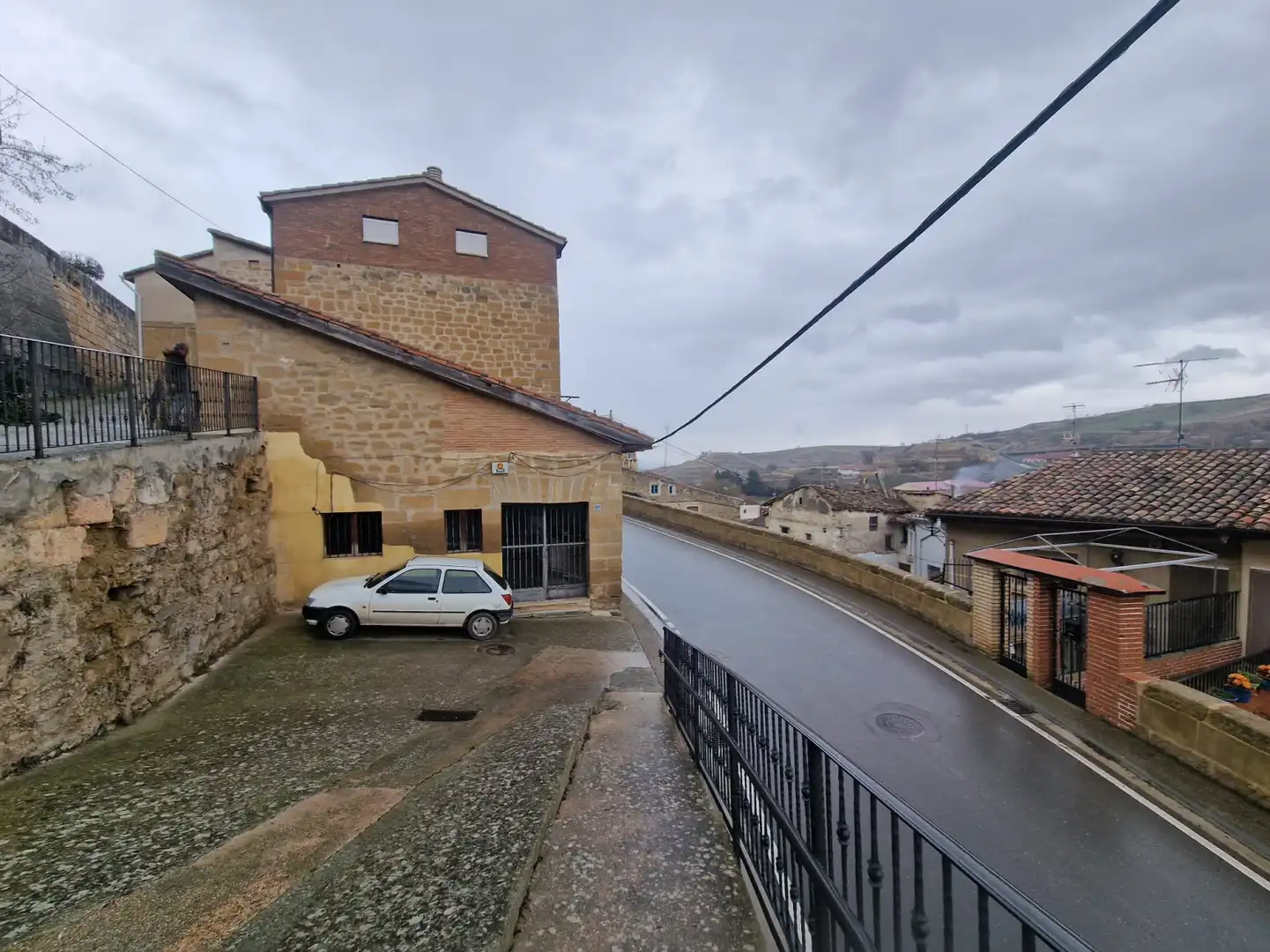 Vista exterior de Casa adosada en venda en Treviana
