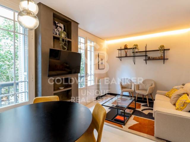 Piso en Venta en Calle Antonio Acuña en Ibiza de Madrid