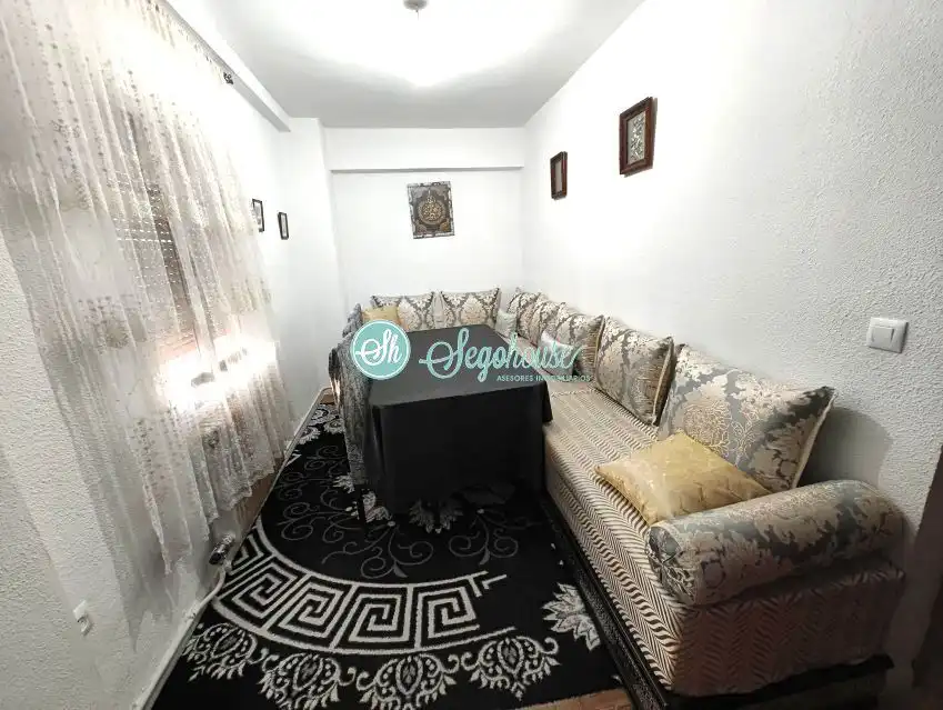 Comedor de Piso en venta en Segovia con Calefacción, Parquet y Trastero