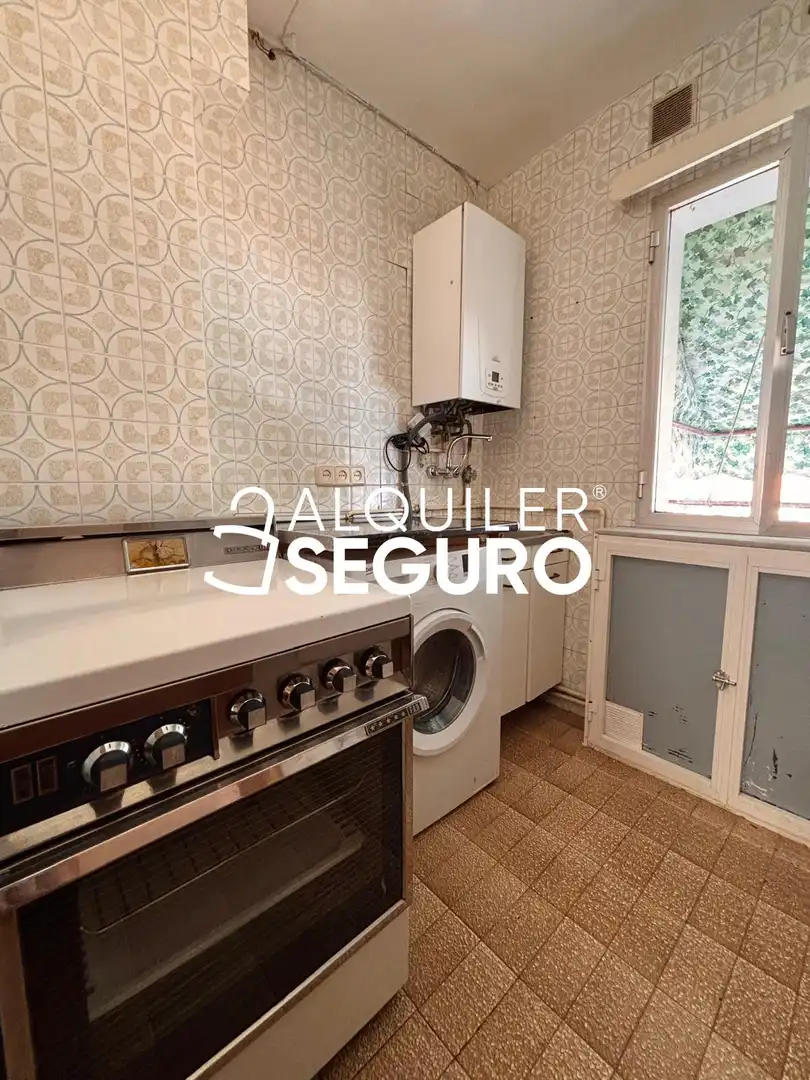 Küche von Wohnung zur Miete in Madrid mit Klimaanlage, Heizung und Möbliert