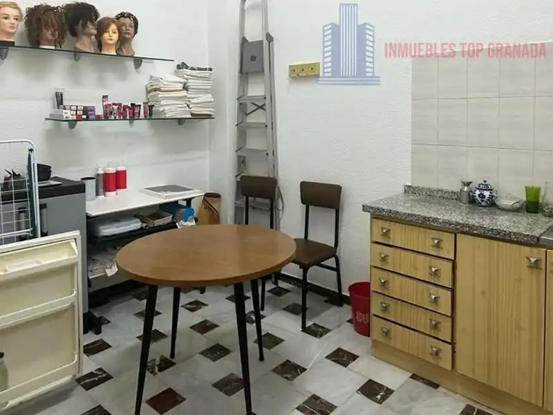 Locale commerciale in vendita a SAN PABLO 33, imagen 3