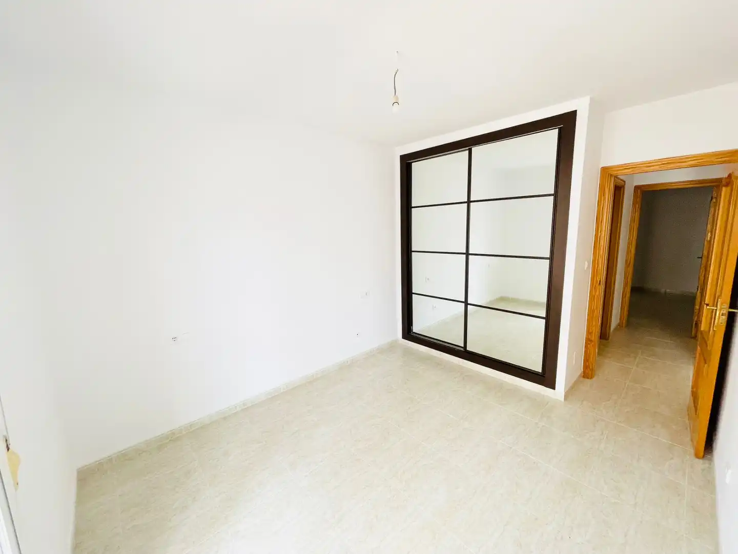 Habitación de Piso en venta en Torrox con Terraza, Horno y Piscina comunitaria