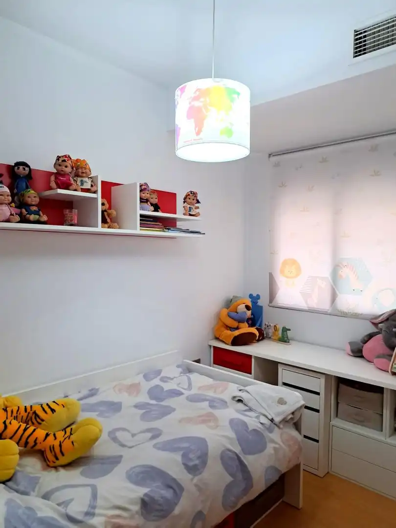 Schlafzimmer von Erdgeschoss zum Verkauf in Archena mit Klimaanlage, Heizung und Terrasse