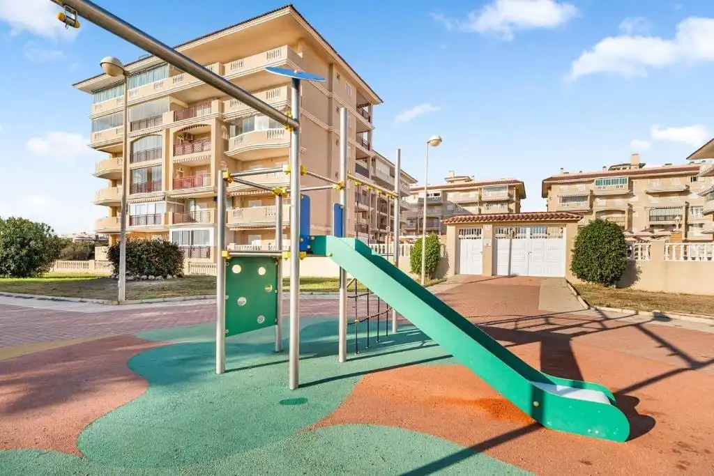 Apartament amb ascensor en venda a La Mata, imagen 3
