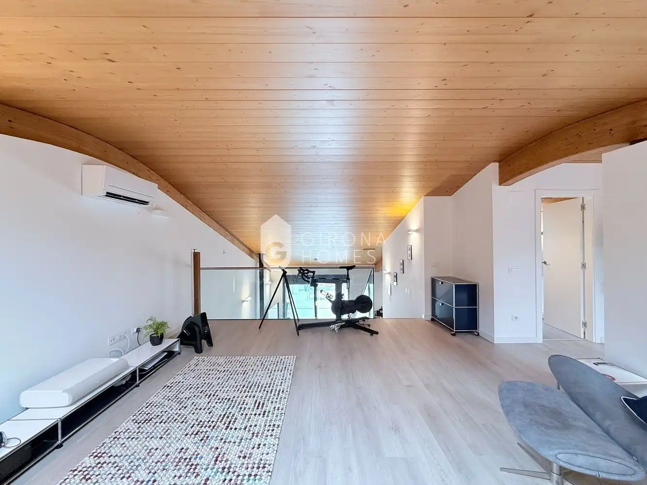 Apartments for rent in Girona  with Air Conditioner, Terrace and Furnished