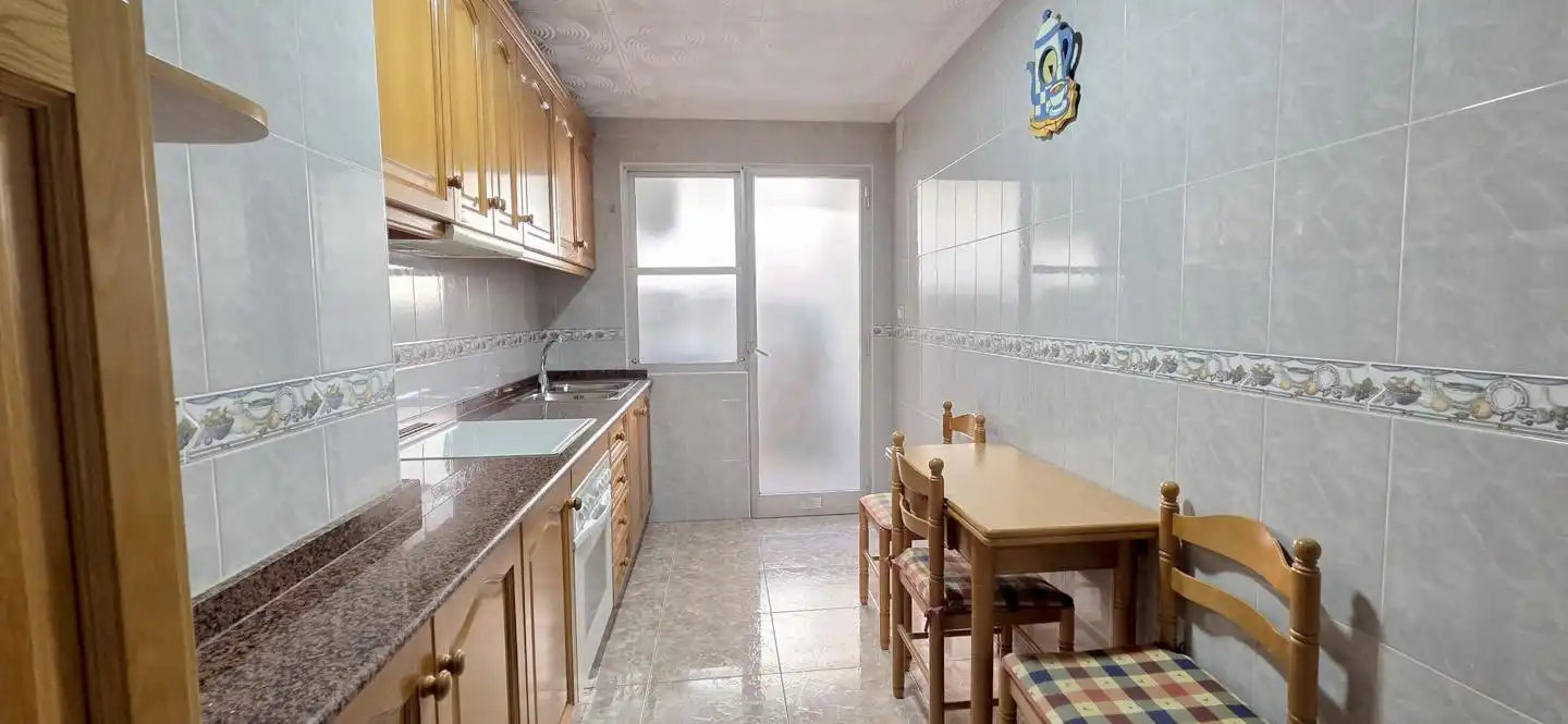Piso de alquiler en Camí dels Magros - Casablanca