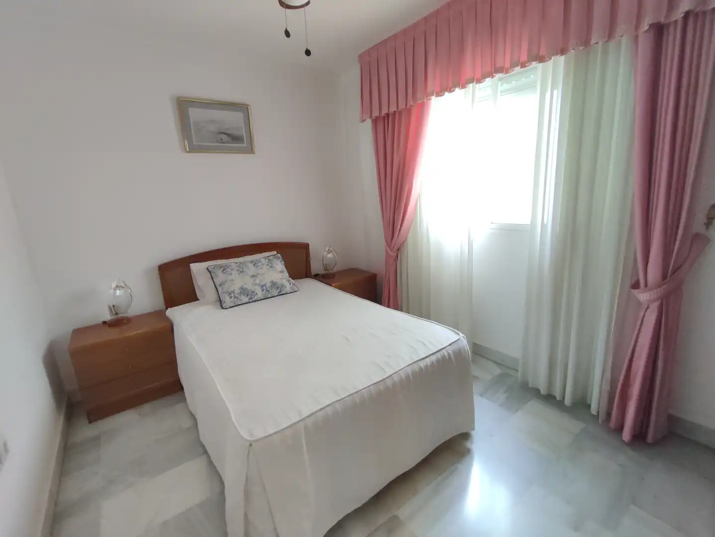 Habitación de Piso en venta en Málaga con Aire acondicionado, Terraza y Trastero