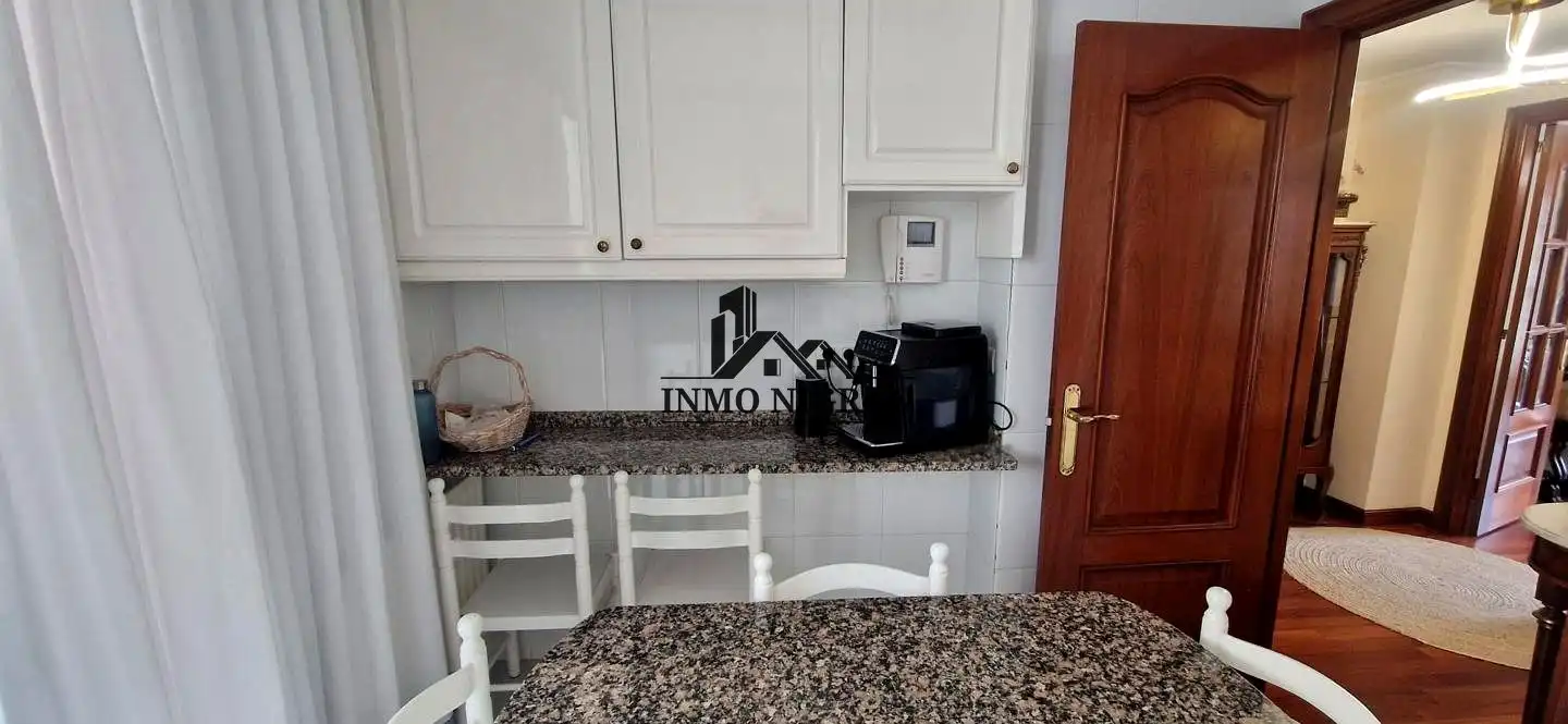 Cocina de Piso de alquiler en Baiona