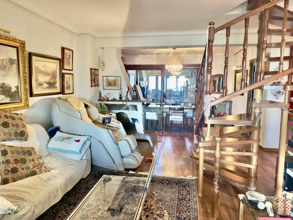 Living room of Flat for sale in Las Rozas de Madrid  with Air Conditioner, Heating and Terrace