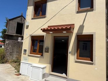 Casa in vendita a Lugar Lugar Cambre