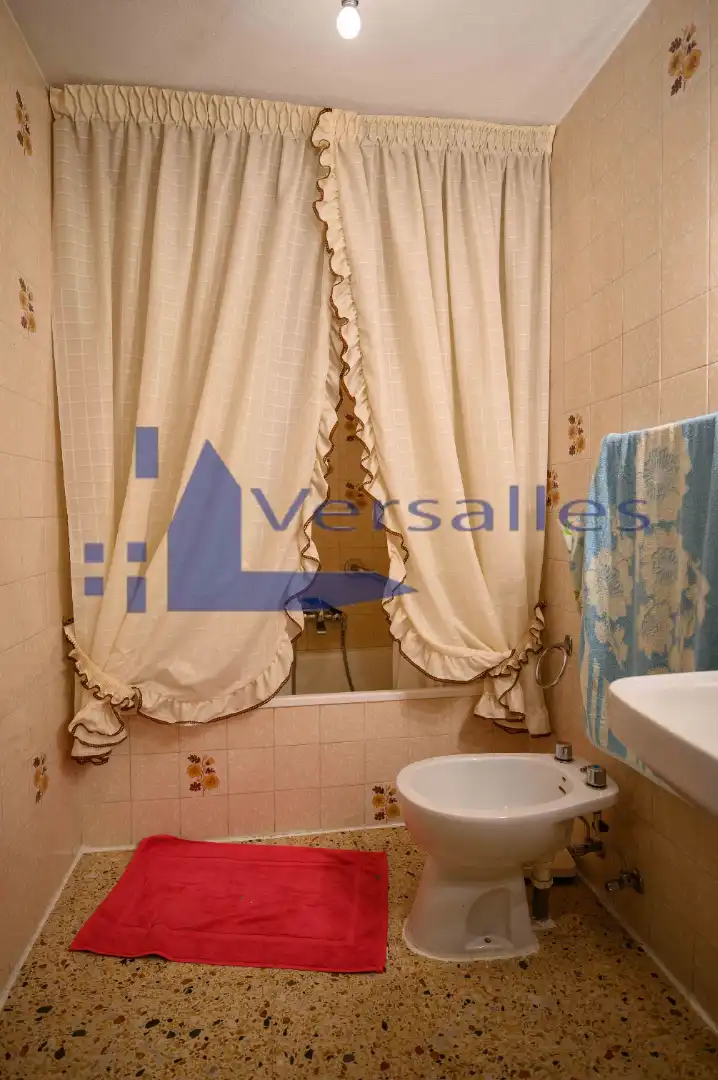 Baño de Piso en venta en Santa Marta de Tormes con Calefacción, Amueblado y Microondas