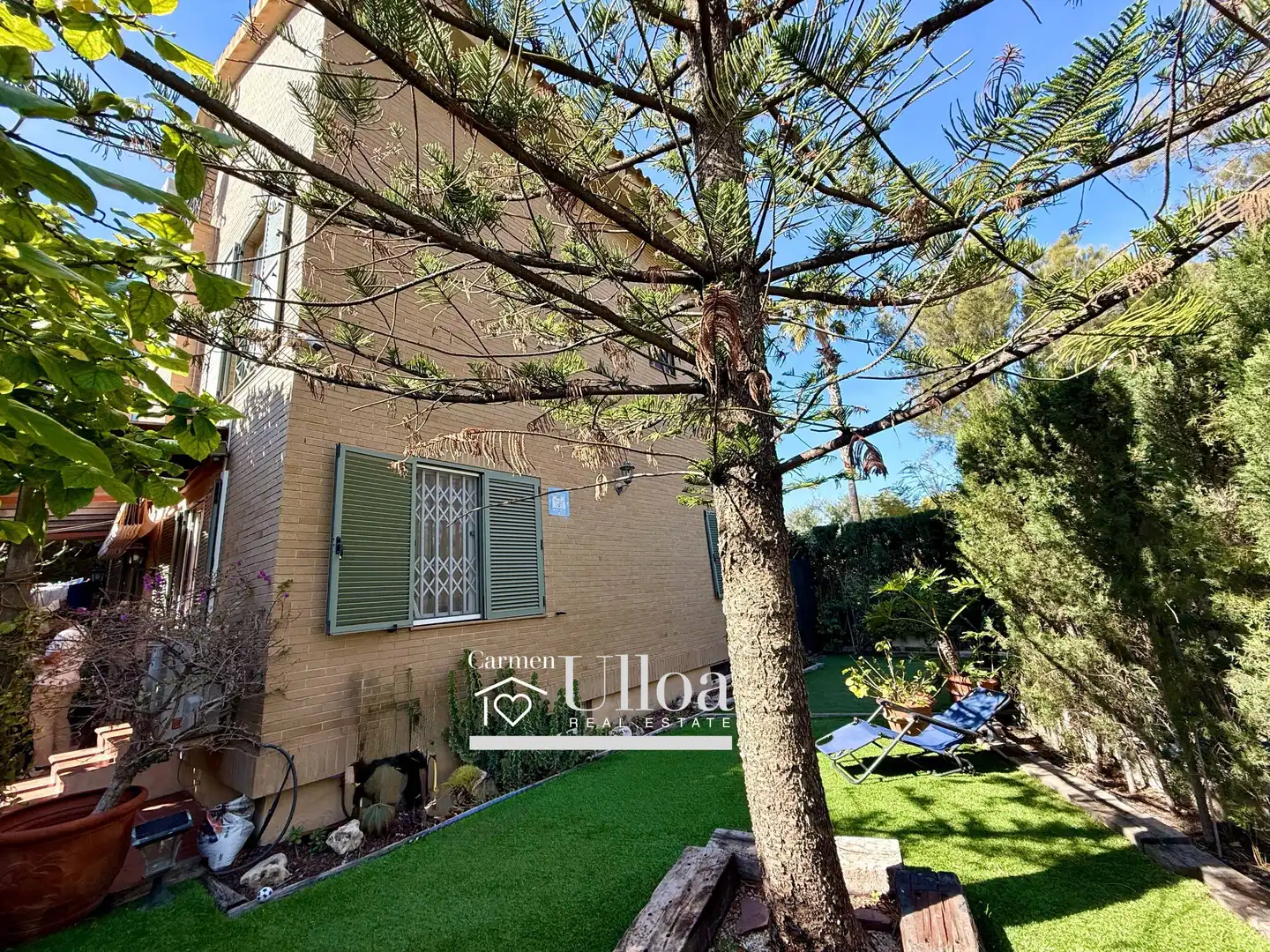 Jardí de Casa o xalet en venda en Alicante / Alacant amb Aire condicionat, Calefacció i Jardí privat