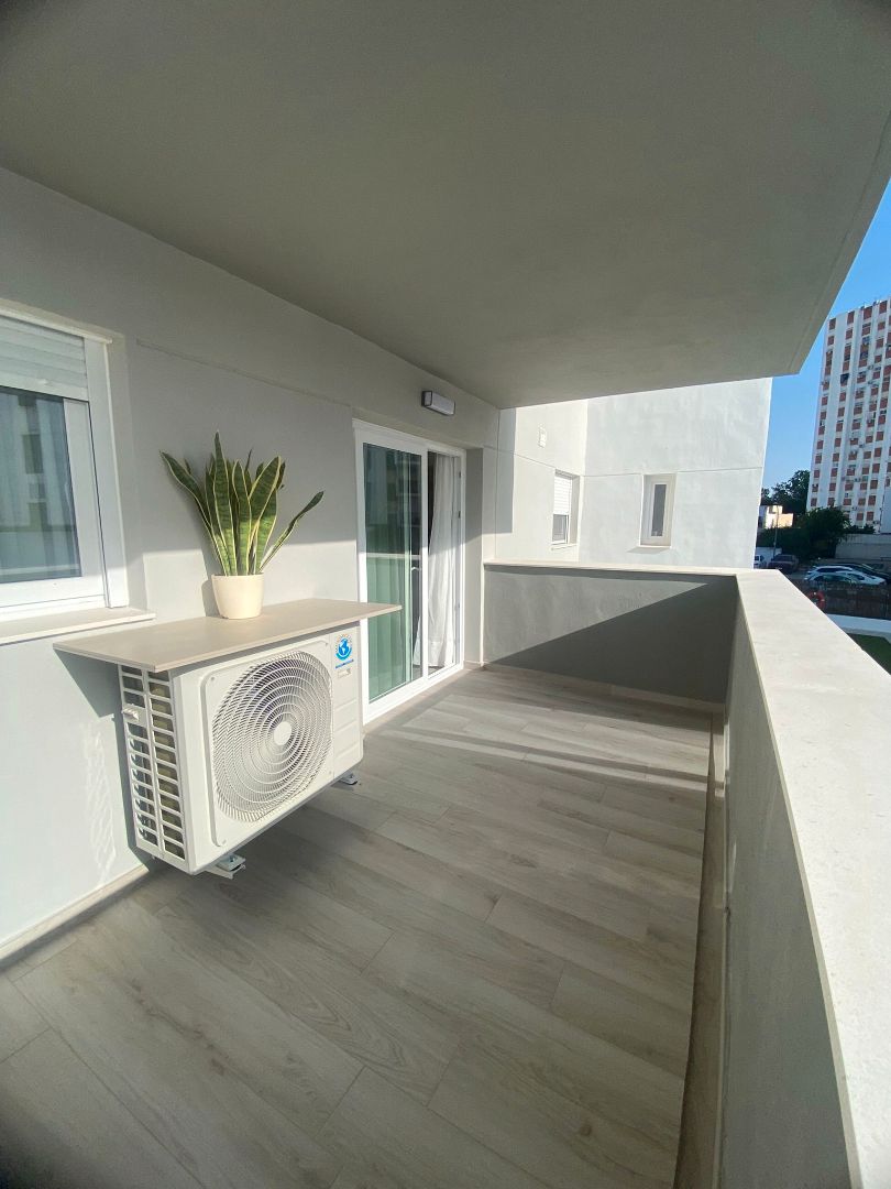 Balcony of Flat to rent in Jerez de la Frontera  with Air Conditioner, Heating and Parquet flooring