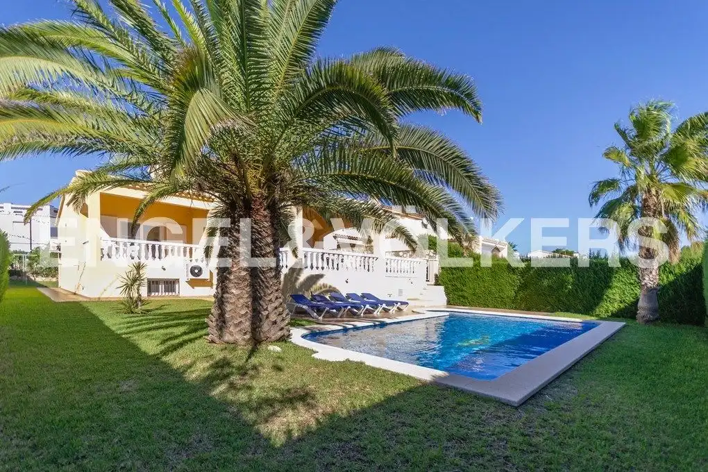 Chalet con piscina en venta en Carrer Margalló 42, imagen 31