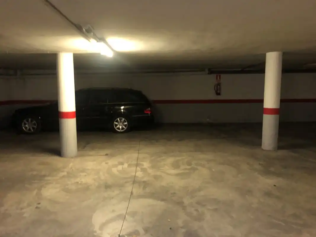 Individual to rent in Carrer de Benicanena, imagen 8