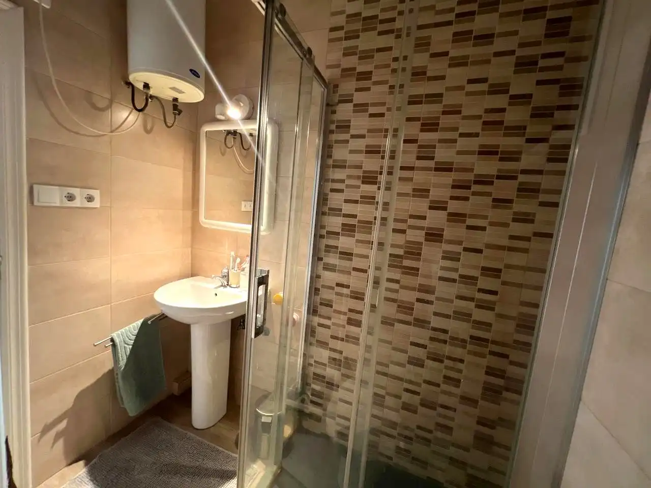 Flat for rent in Segre, El Plantinar – Avda. La Paz - El Juncal