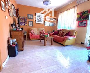 Living room of Single-family semi-detached for sale in Chozas de Canales  with Air Conditioner, Heating and Terrace