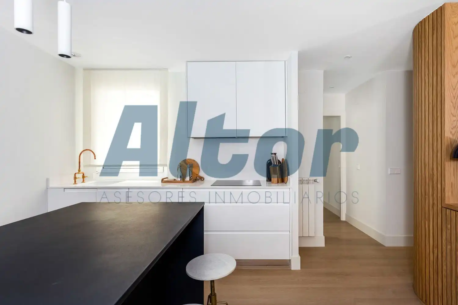 Flat with lift for sale in DE PEREZ GALDOS, imagen 20