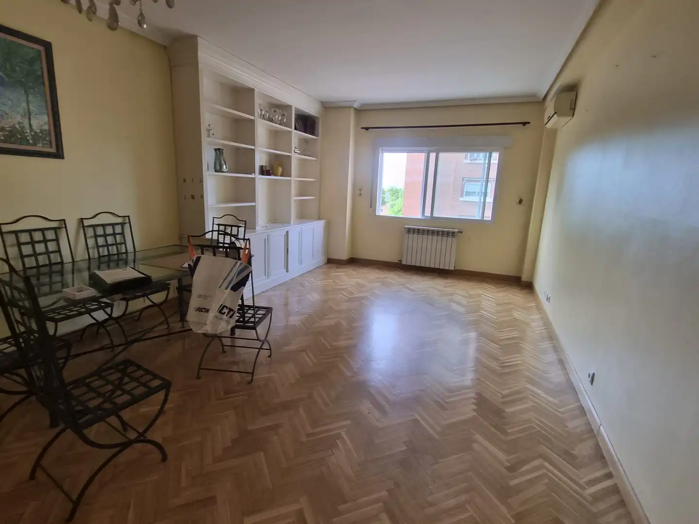 Living room of Flat for sale in Madrid  with Heating, Parquet flooring and Terrace