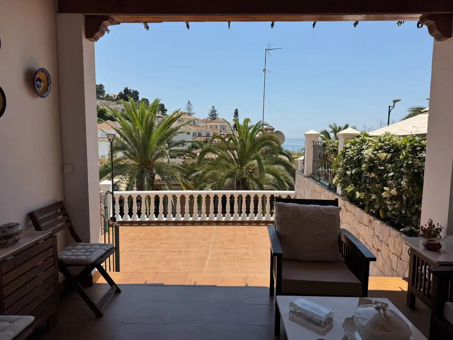 Terrassa de Casa adosada en venda en Málaga amb Aire condicionat, Calefacció i Jardí privat