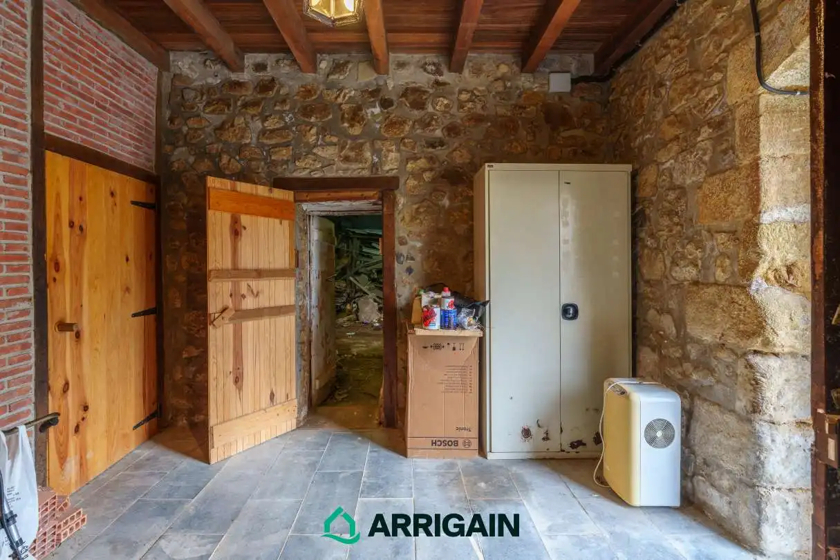 Casa o xalet en venda en Donostia - San Sebastián  amb Calefacció, Jardí privat i Traster