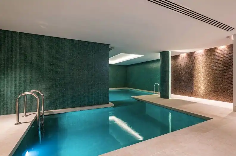 Swimming pool of Houses for sale in Marbella  with Air Conditioner, Heating and Terrace