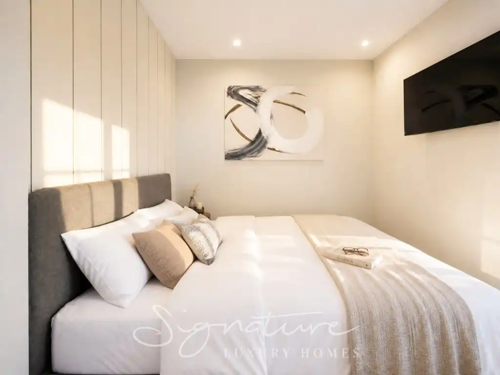 Schlafzimmer von Erdgeschoss zur Miete in Barcelona mit Klimaanlage, Schwimmbad und Möbliert