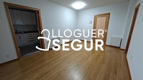 Foto 4 de Piso de alquiler en Del Pont de Can Vernet , Coll Favà, Barcelona