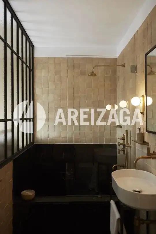 Casa o xalet en venda a Ulia Pasealekua, 184, Ategorrieta - Ulia