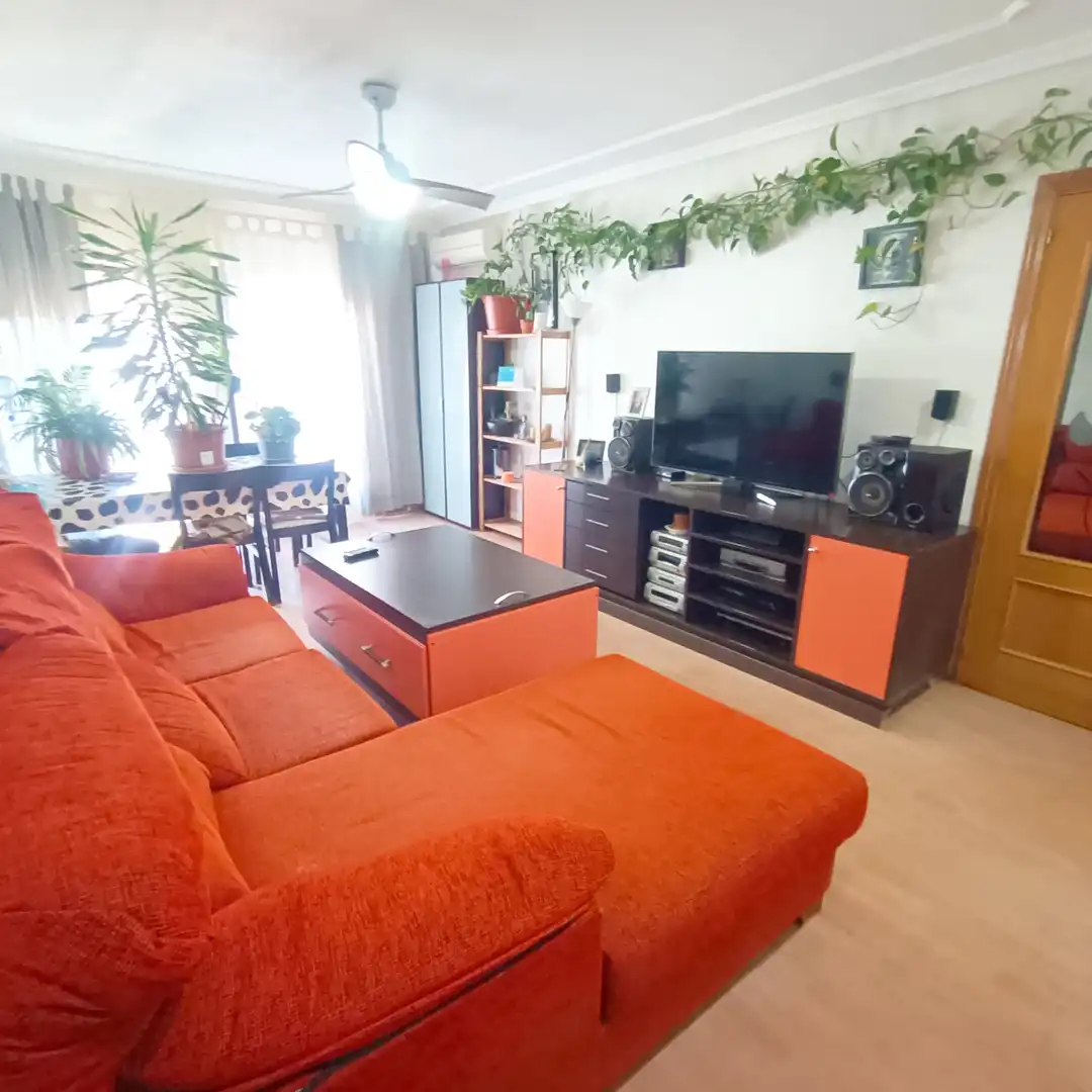 Sala de estar de Piso en venta en Mejorada del Campo con Aire acondicionado, Calefacción y Trastero