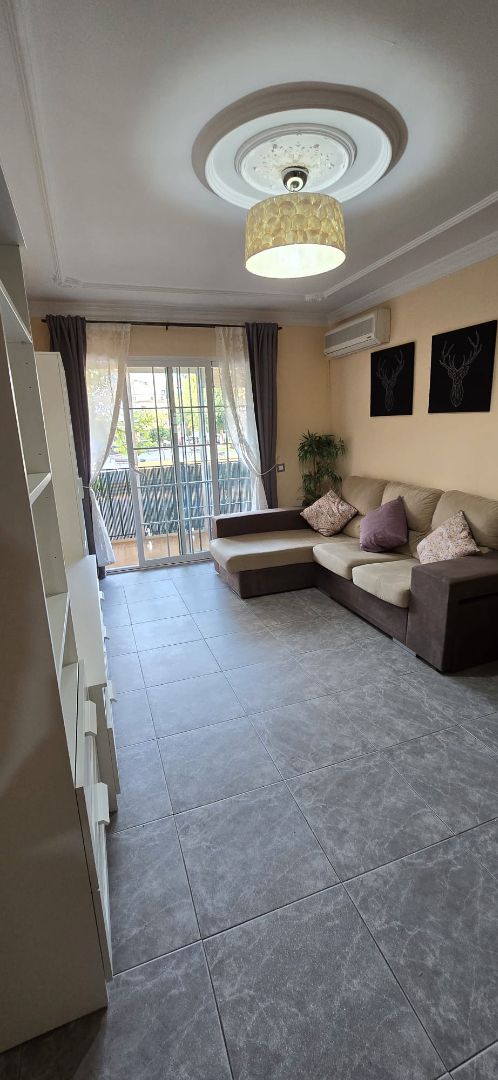 Living room of Flat to rent in Alcalá de Guadaira  with Air Conditioner, Terrace and Furnished