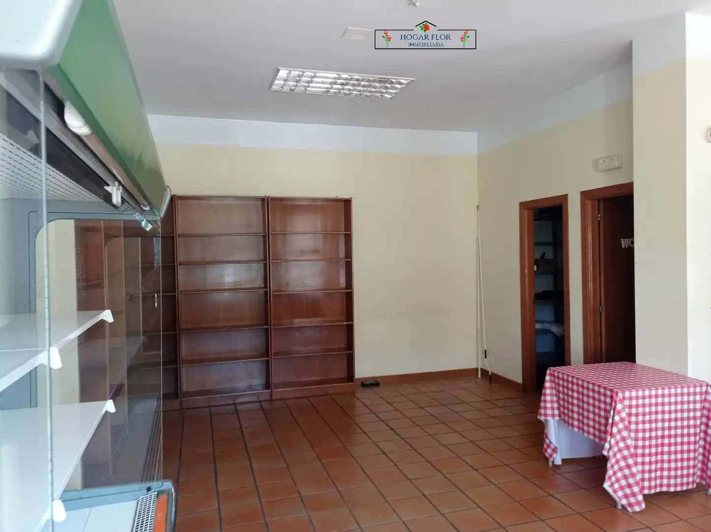 Local comercial en venda a Villares de la Reina, imagen 5