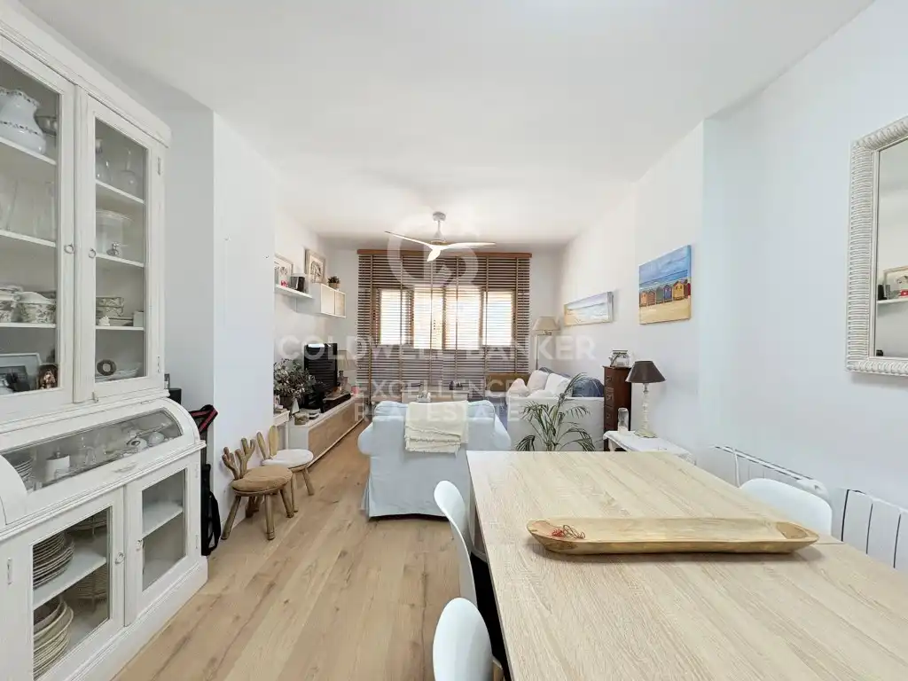 Vista exterior de Planta baja en venta en El Puig de Santa Maria con Jardín privado, Piscina y Horno